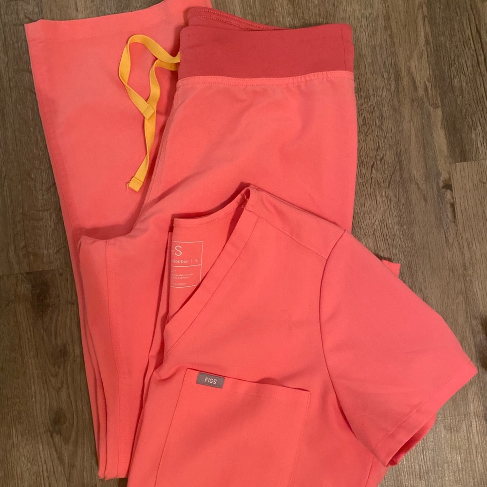 Figs scrubs set